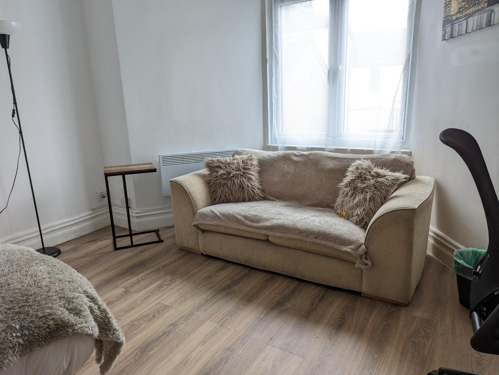 Serene 1 Bedroom Flat In Roath Cardiff Buitenkant foto